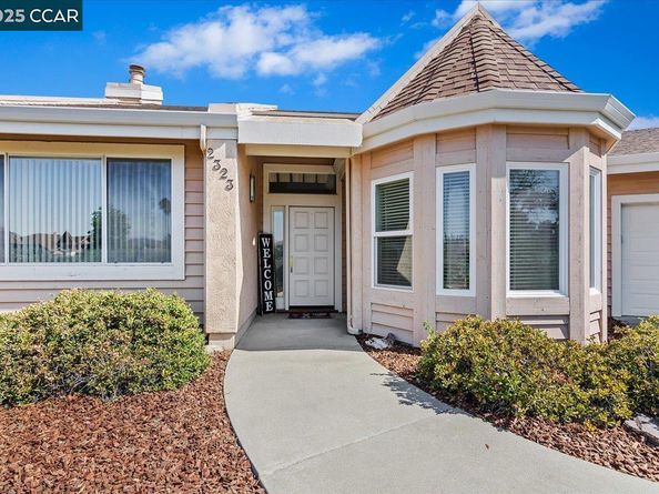 2323 Grosvenor Heights Ct, Livermore CA 94550