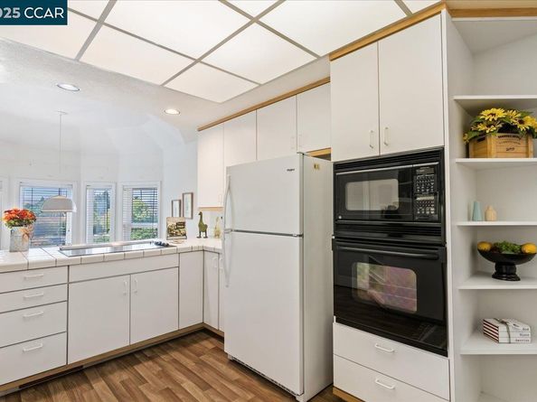 2323 Grosvenor Heights Ct, Livermore CA 94550