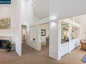 2323 Grosvenor Heights Ct, Livermore CA 94550
