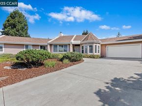 2323 Grosvenor Heights Ct, Livermore CA 94550