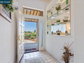 2323 Grosvenor Heights Ct, Livermore CA 94550