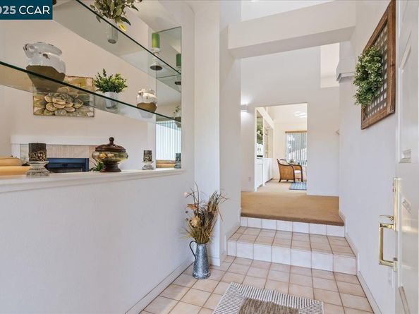 2323 Grosvenor Heights Ct, Livermore CA 94550