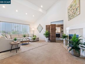 2323 Grosvenor Heights Ct, Livermore CA 94550