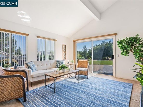 2323 Grosvenor Heights Ct, Livermore CA 94550