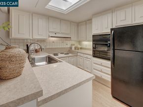 1424 Canyonwood Ct 1, Walnut Creek CA 94595