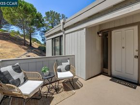 1424 Canyonwood Ct 1, Walnut Creek CA 94595