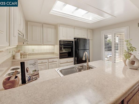 1424 Canyonwood Ct 1, Walnut Creek CA 94595