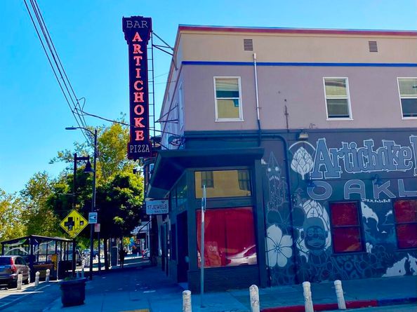 725 43rd Street, Oakland CA 94609