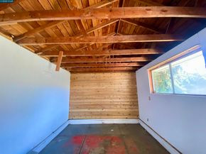 725 43rd Street, Oakland CA 94609