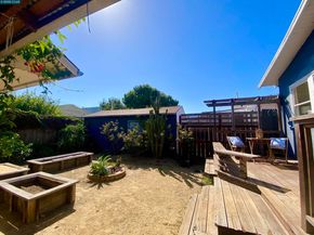 725 43rd Street, Oakland CA 94609