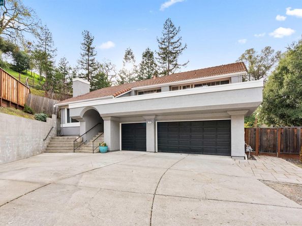 110 Costanza Drive, Martinez CA 94553