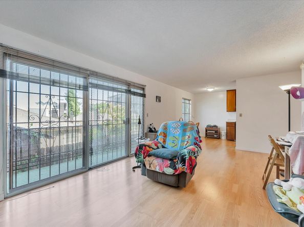 567 Oakland Ave 104, Oakland CA 94611
