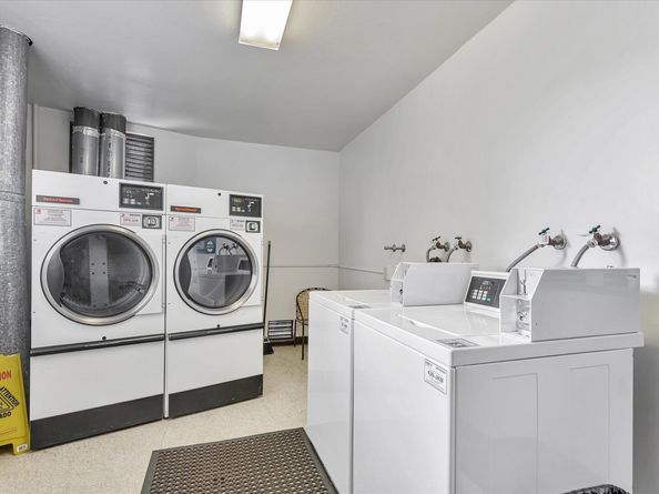 567 Oakland Ave 104, Oakland CA 94611