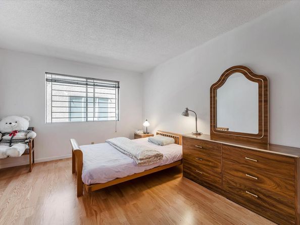 567 Oakland Ave 104, Oakland CA 94611
