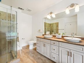 1539 Geary Rd C, Walnut Creek CA 94597