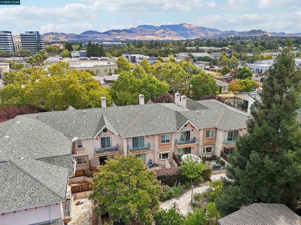 1539 Geary Rd C, Walnut Creek CA 94597