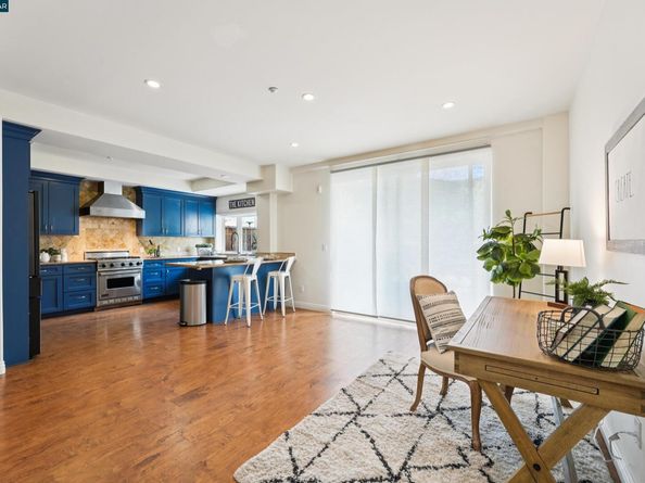 1539 Geary Rd C, Walnut Creek CA 94597