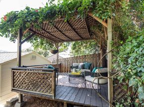 7733 Sterling Dr, Oakland CA 94605