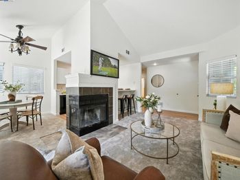 7635 Canyon Meadow Cir
