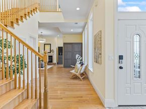 6588 Longwalk Dr, Oakland CA 94611