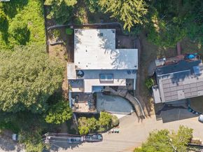 6588 Longwalk Dr, Oakland CA 94611