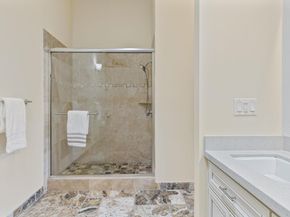6588 Longwalk Dr, Oakland CA 94611