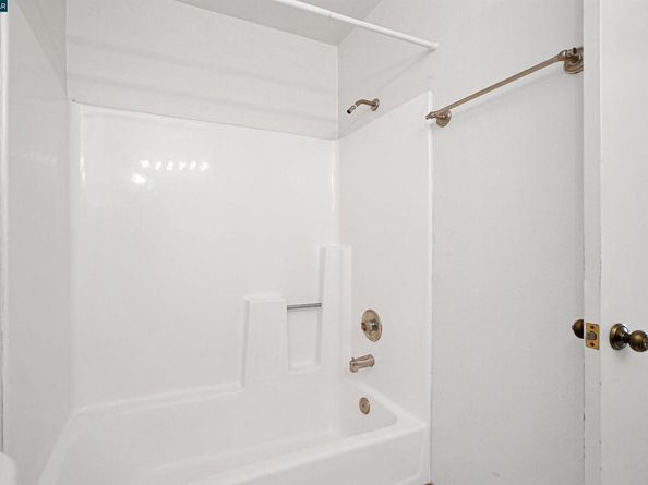 504 Athena 6, Hercules CA 94547
