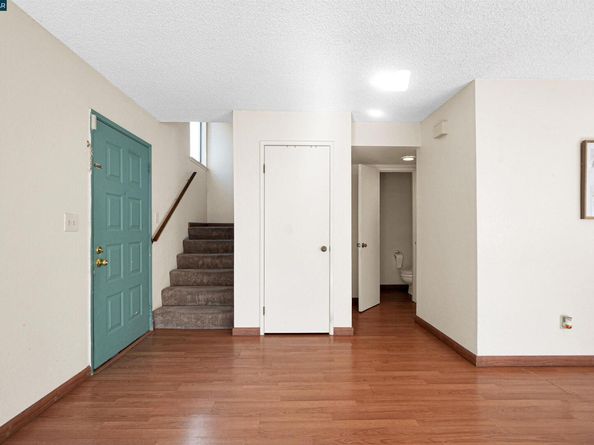 504 Athena 6, Hercules CA 94547