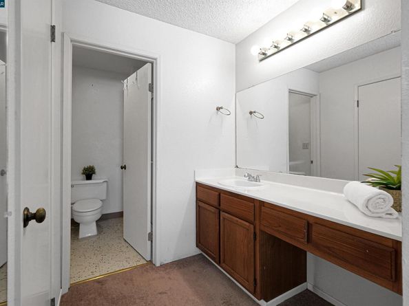 504 Athena 6, Hercules CA 94547