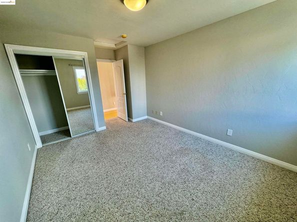 512 Central Ave, Alameda CA 94501