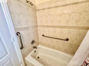 512 Central Ave, Alameda CA 94501