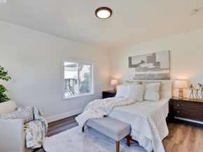 1611 15th Street, Oakland CA 94607