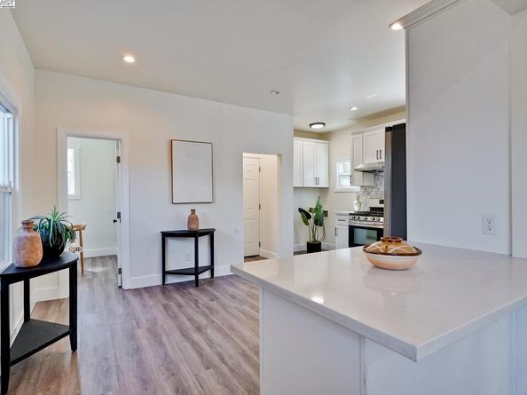 1611 15th Street, Oakland CA 94607