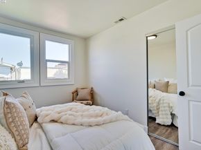 1611 15th Street, Oakland CA 94607