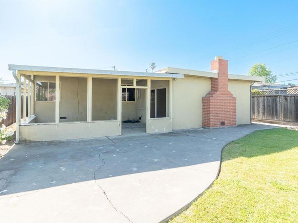 15204 Norton St, San Leandro CA 94579