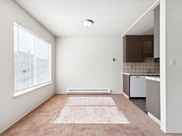 424 Staten Ave 308, Oakland CA 94610