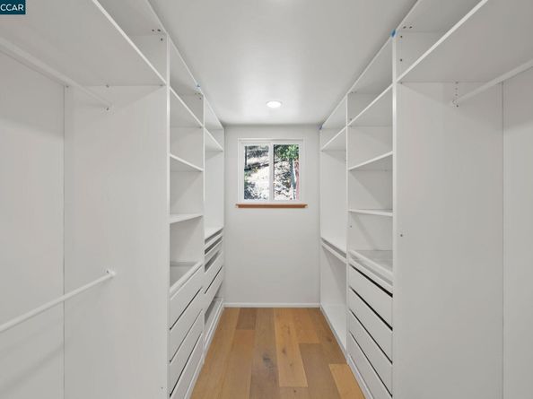 233 Melody Ln, Orinda CA 94563