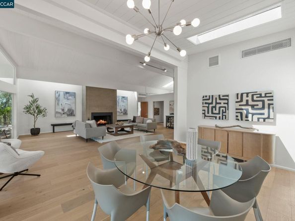 233 Melody Ln, Orinda CA 94563