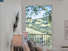 233 Melody Ln, Orinda CA 94563