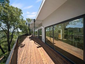 233 Melody Ln, Orinda CA 94563