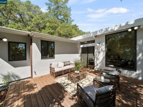 233 Melody Ln, Orinda CA 94563