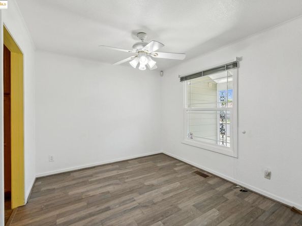 527 Capistrano Dr, Oakland CA 94603