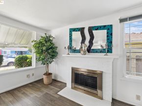 527 Capistrano Dr, Oakland CA 94603