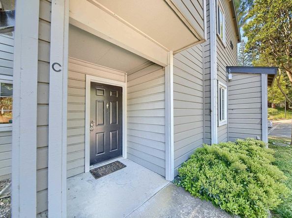 510 Canyon Oaks Dr C, Oakland CA 94605