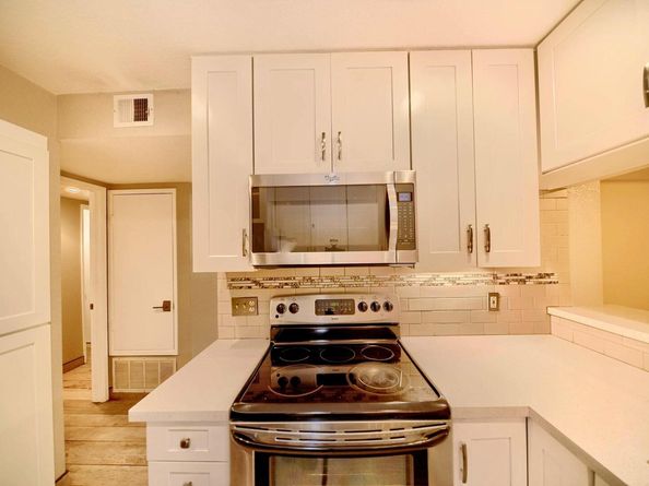 510 Canyon Oaks Dr C, Oakland CA 94605