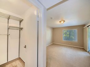 510 Canyon Oaks Dr C, Oakland CA 94605