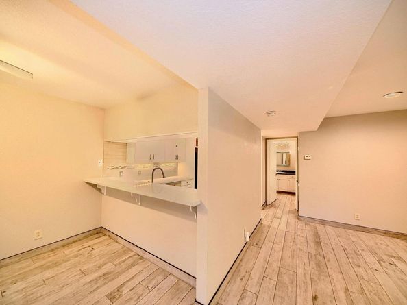 510 Canyon Oaks Dr C, Oakland CA 94605