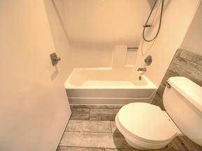 510 Canyon Oaks Dr C, Oakland CA 94605