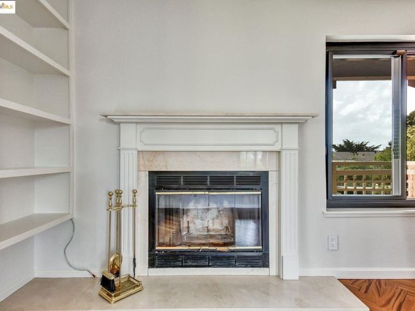 805 Red Leaf Court, San Francisco CA 94134