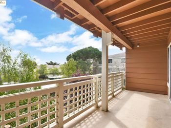805 Red Leaf Court